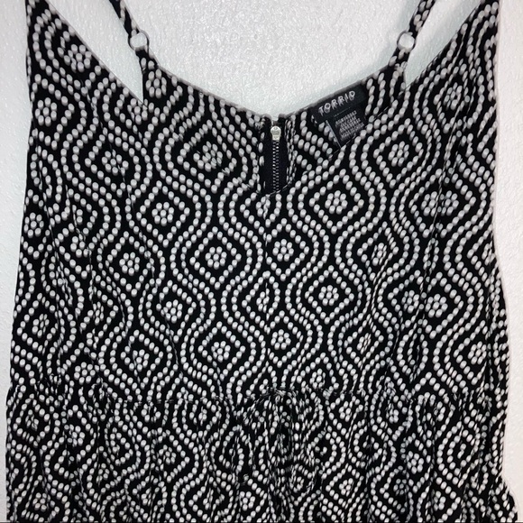 Torrid Challis Border Print Babydoll Tank Top 4 4X - Picture 3 of 7